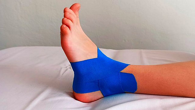Kineziotaping (tejpování)